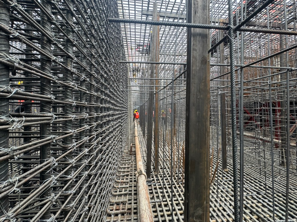 large scale concrete pouring using RMC plant