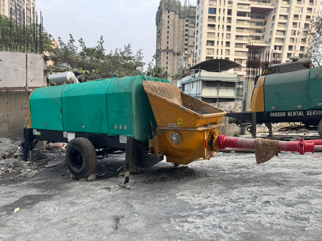 concrete pump rental for raft pouring