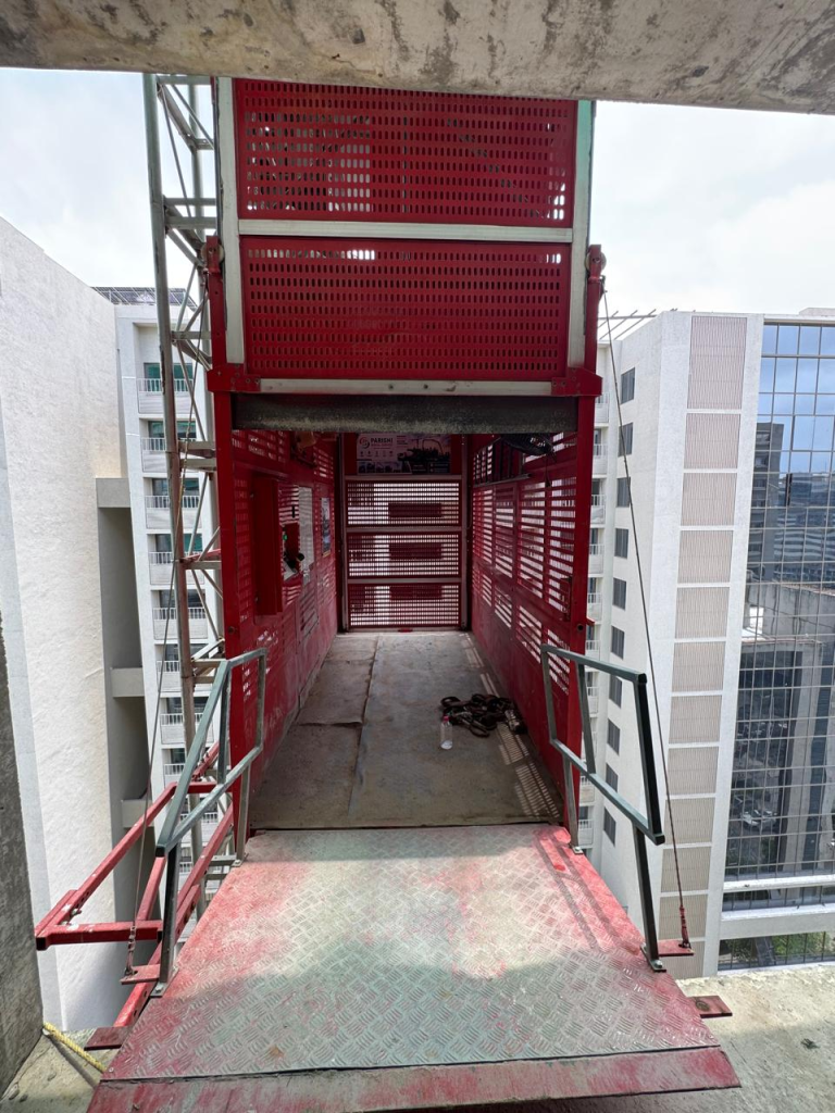 Man/Material Hoist rental